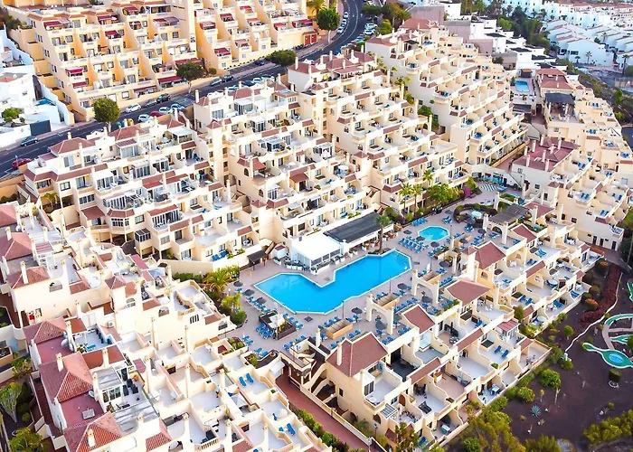 Aparthotel Ramada Residences By Wyndham Costa Adeje (Tenerife)