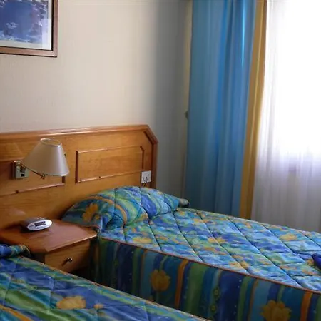 Ramada Residences By Wyndham Tenerife Apartahotel