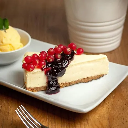 Apart-hotel Ramada Residences By Wyndham Costa Adeje (Tenerife)