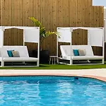 Ramada Residences By Wyndham Apart Otel 4*