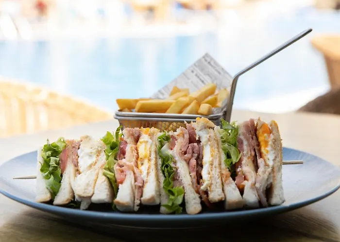 Apart Otel Ramada Residences By Wyndham Costa Adeje